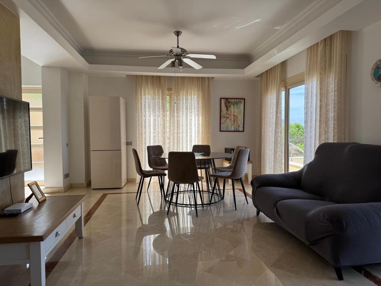 Beach Villa Olivia Neo Chorio Exterior photo